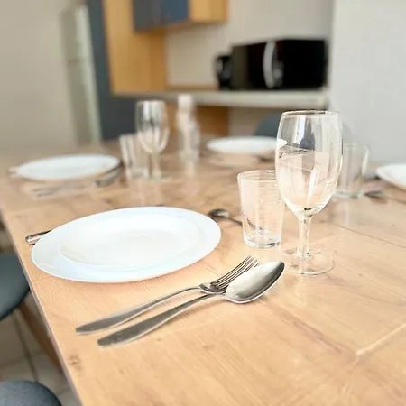 Appartement Calevas Bnb2 *